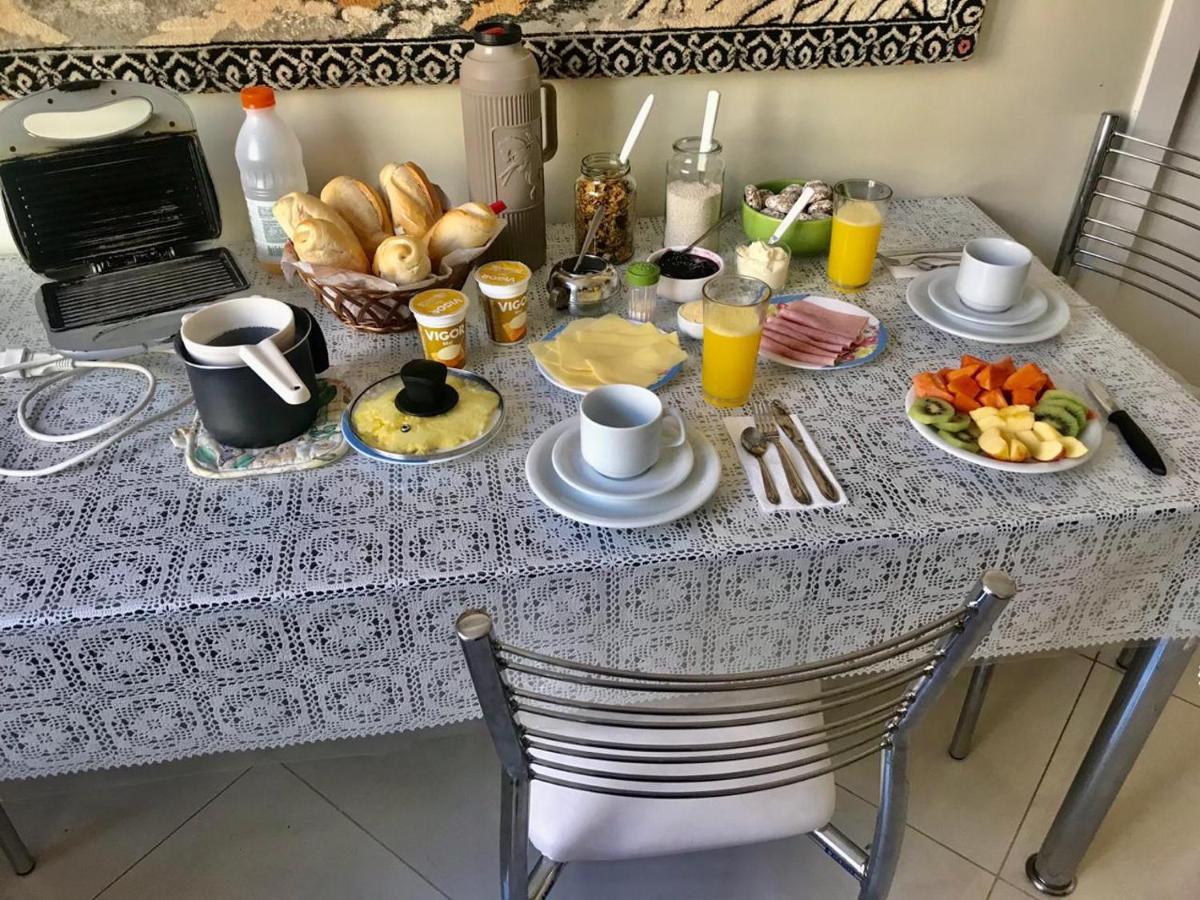 Homestay 3 - Avenida Carlos Gomes Porto Alegre Dış mekan fotoğraf