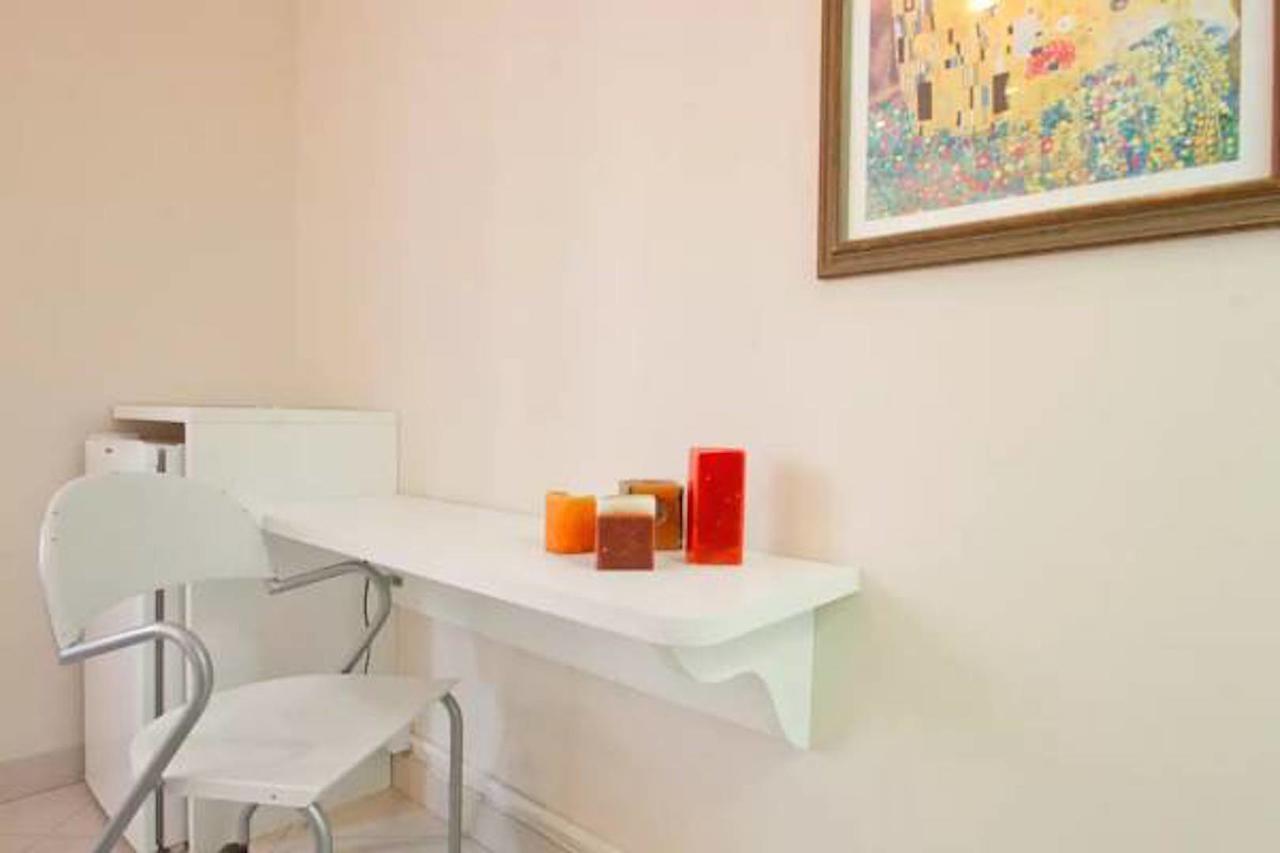 Homestay 3 - Avenida Carlos Gomes Porto Alegre Dış mekan fotoğraf