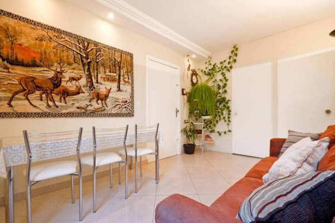 Homestay 3 - Avenida Carlos Gomes Porto Alegre Dış mekan fotoğraf